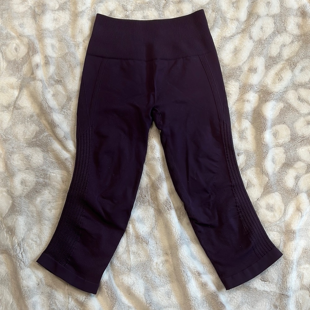 Lululemon Flow & Go Cropped Leggings Zinfandel Size 4 - Picture 1 of 8
